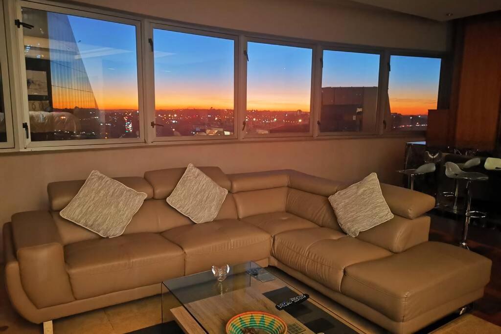ヨハネスブルグ1507-Amazing Views & Unique Joburg Cbd Luxuryアパートメント エクステリア 写真